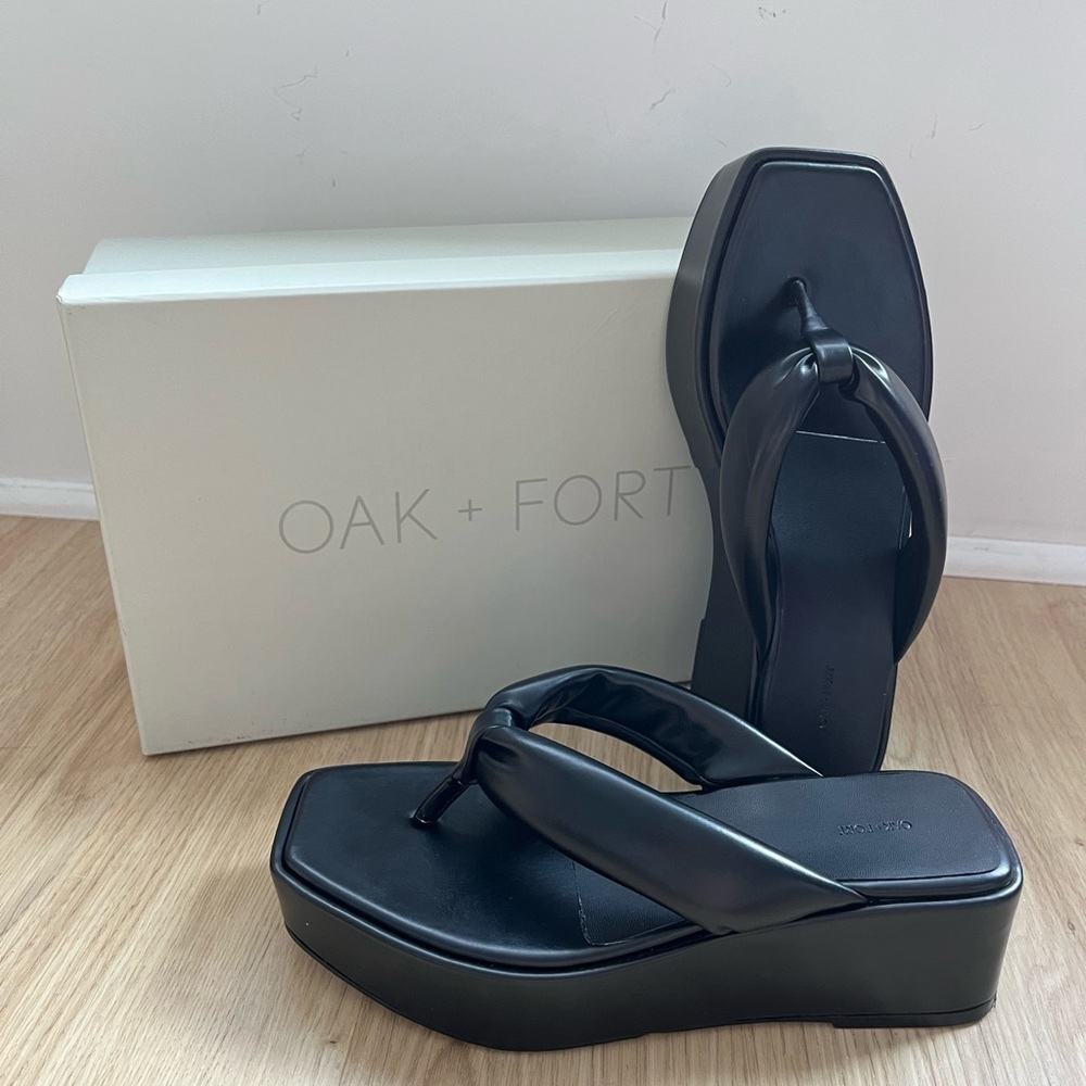 OAK + FORT Platform Sandals